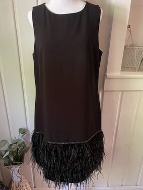 Tahari Arthur S. Levine Black Ostrich Feather Hem Shift Dress